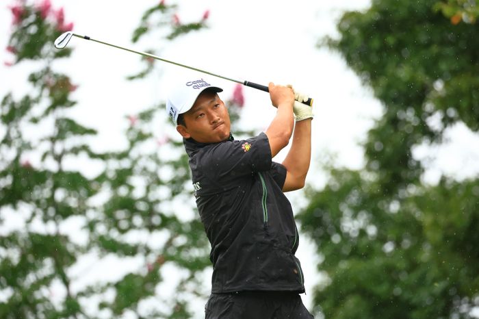 激安最終ラスト1点早い者勝ち大人気Jリンドパーク　ゴルフブルゾン大きいサイズです 父の優勝カラーを着用 ツアー通算8勝・細川和彦の長男がプロテスト合格