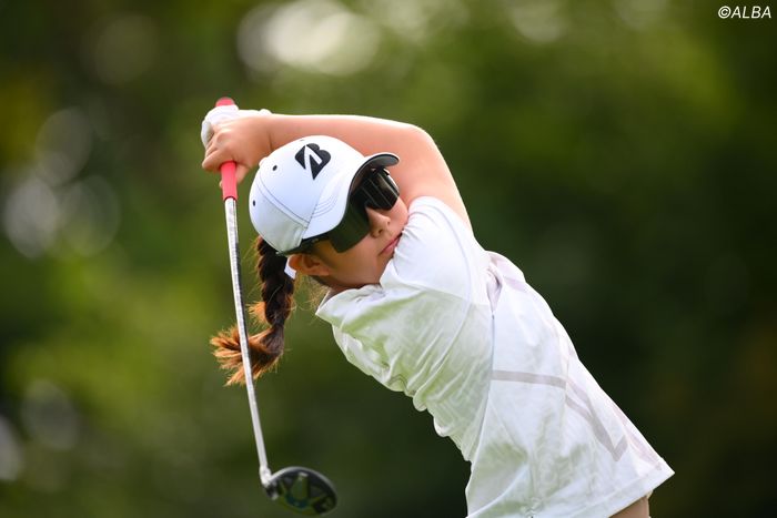 16歳の飛ばし屋・後藤あいが首位発進 木下彩、神谷桃歌2位【日本女子OP