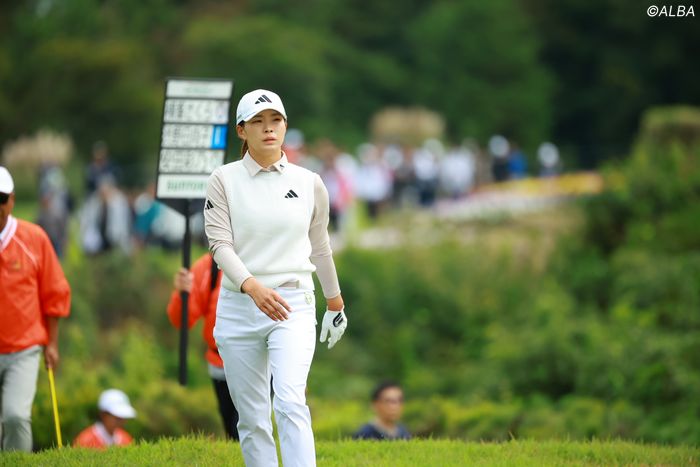 写真] 2025年 NOBUTA GROUP マスターズGC レディース 渋野日向子