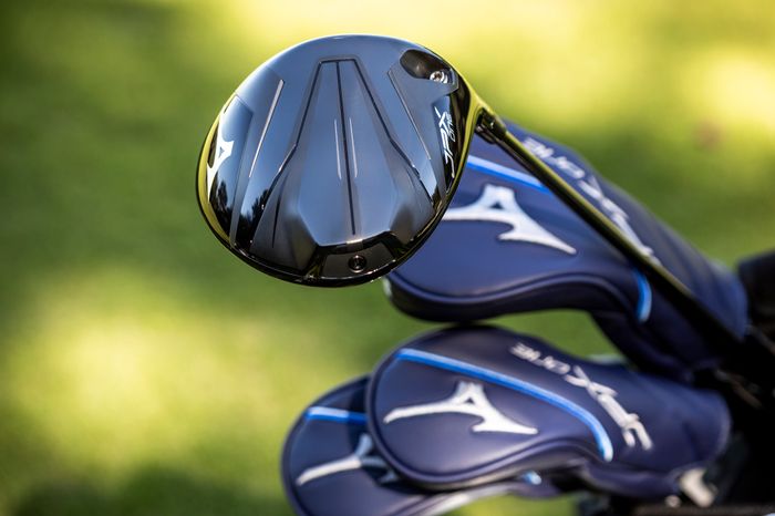 世界初の「ナノアロイ」フェースでミズノ史上最高初速！ 内川聖一と