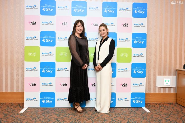 ドレス / 政田 夢乃、吉田 鈴の写真、2026/5/13 18:01 - ゴルフ総合