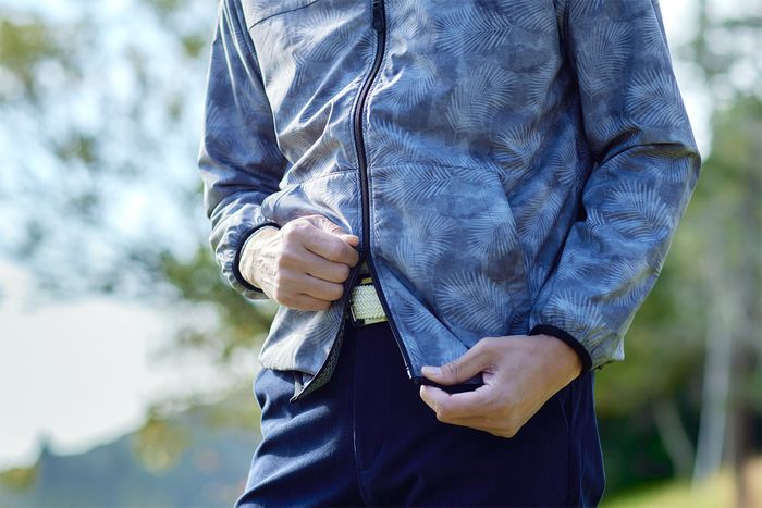 トラヴィスマシュー LEAF PATTERN BOMBER JACKET＜リーフパターン