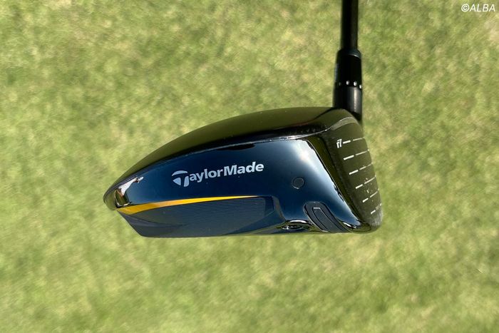 写真] 一世風靡した『R7』のミニドライバーが男子ツアー会場に登場