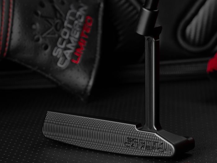 写真] 米国スコッティ・キャメロン、『B3 TRIPLE BLACK DESIGN LTD