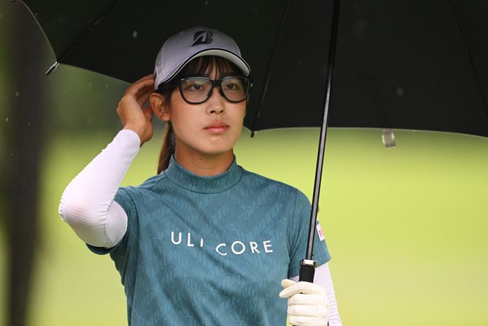 渋野日向子プロ、馬場咲希プロサイン入りサントリーレディース限定サンバイザー 18uHmyVHLfCcaDsozu5i.jpg?ver=6efZ