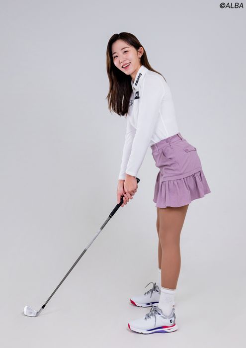 写真] 16歳からゴルフを始めた“遅咲きゴルファー”ペ・ソヒョンは意外に