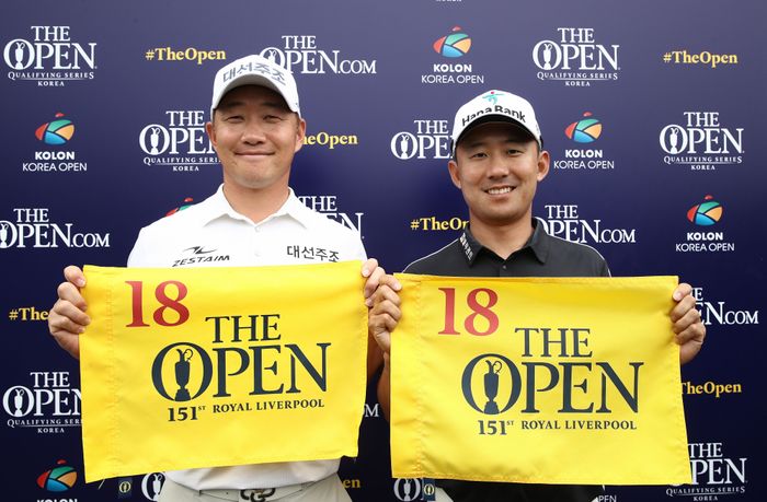 優勝のスンス・ハン（右）と2位のカン・キョンナムが全英チケットをつかんだ。