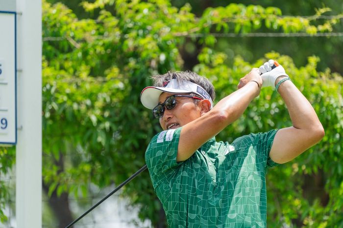 【劇レア】青木功65歳シニアオープンゴルフチャンピオンシップの記念ボトル　本格麦 劇レア】青木功65歳シニアオープンゴルフチャンピオンシップの