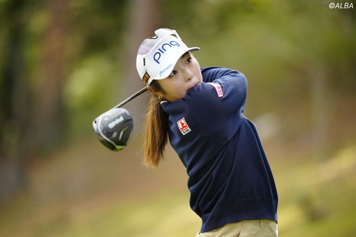 佐久間朱莉が初の年間女王戴冠！ 単独首位で決勝進出、1差2位にペ