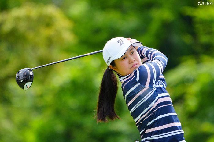 天羽さくらら首位通過 植竹希望の妹・愛海は2打及ばず【JLPGA
