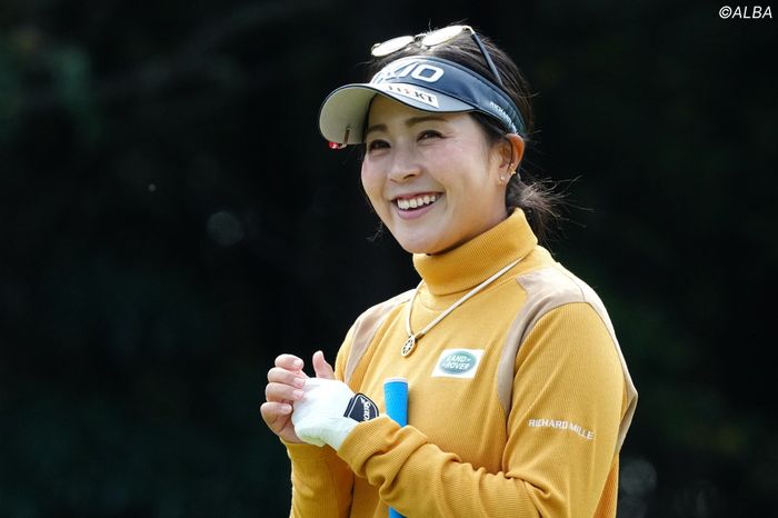 たまたま通りかかったしぶこ」「ひょっこりしぶこ」 青木瀬令奈の