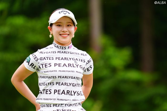 写真] 2026年 ヨネックスレディス 22歳・吉田鈴がツアー初優勝に王手