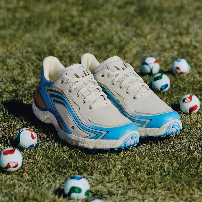 【新品】コードカオス MESSI 28.5㎝　 golf 写真] サッカー界では売り切れ続出の“メッシモデル”がゴルフ界にも