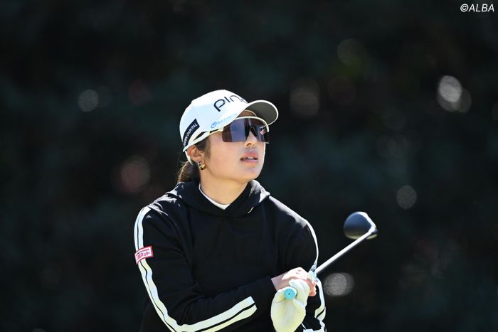 今季2勝目へ佐久間朱莉が単独首位 神谷そら、笠りつ子が1打差2位