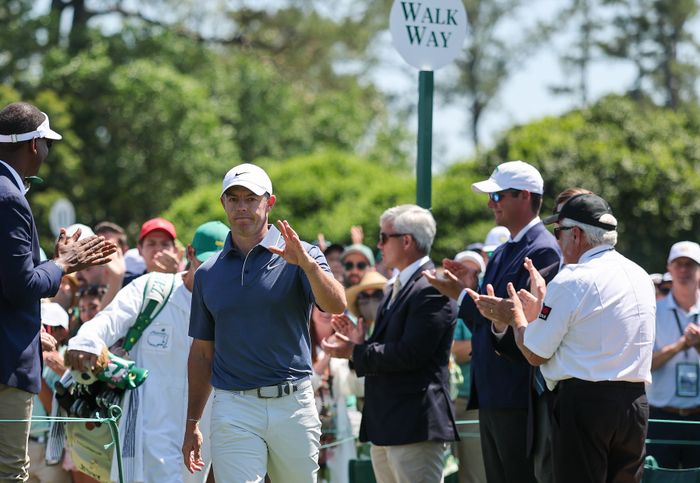 【希少】ファーマーズインシュアランス2019 サインフラッグ ローリーマキロイ 写真] 2025年 マスターズ ＜速報＞ローリー・マキロイが首位