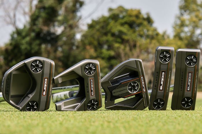 コブラ『VINTAGE PUTTER』シリーズ。ヘッド形状の美しさにこだわりながら、最新テクノロジーによるやさしさも兼ね備えたパターをラインナップしている