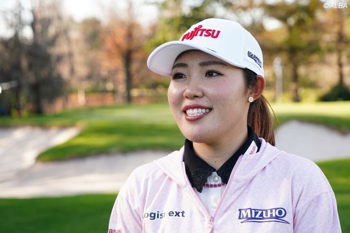 古江彩佳 直筆サイン入りキャップ　美品　スタジオアリス 女子オープン　ゴルフ キャップロゴが所属先の富士通に 古江彩佳の米5年目はスタートダッシュ