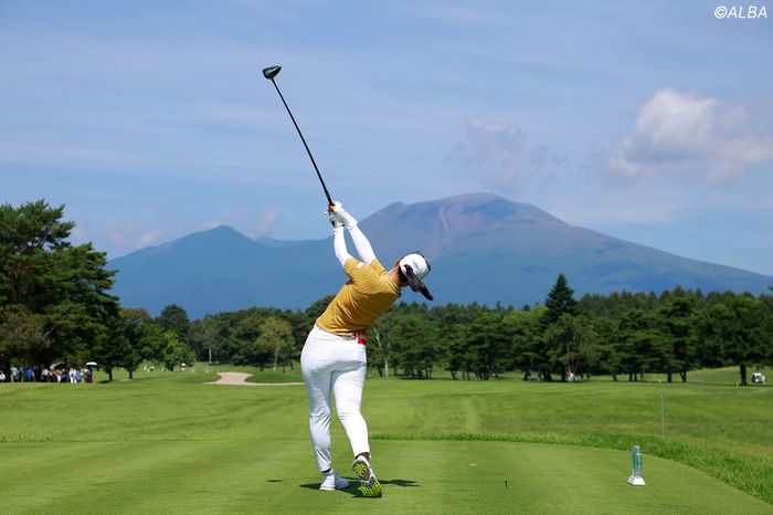 写真] 父、所属先への感謝で号泣 柏原明日架の6年ぶりVを支えた“2人の