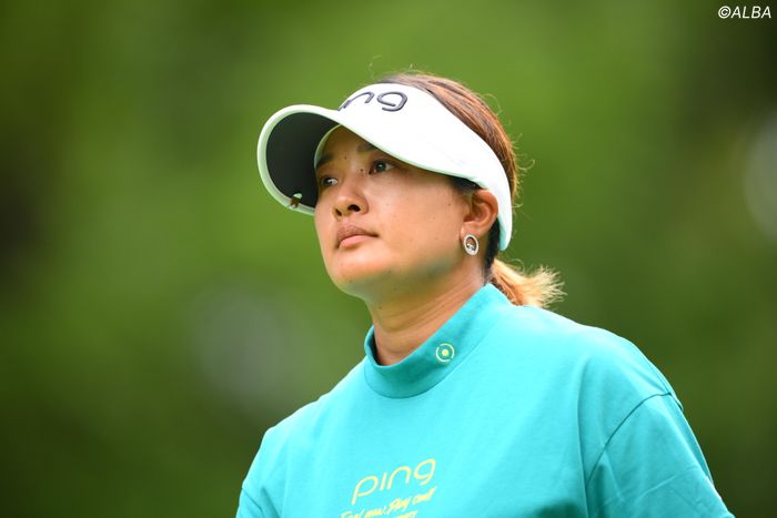 速報＞最終組ラスト3H突入 鈴木愛が今季初Vへ単独トップ