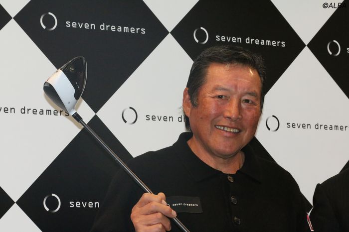 ジャンボ尾崎が気鋭のシャフトメーカーと所属契約「俺も1ヤードでも前