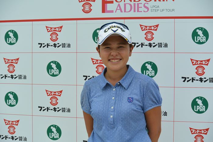 渡邉彩香と仲良し山口莉穂ら4人が首位タイ発進 ゴルフ総合サイト Alba Net