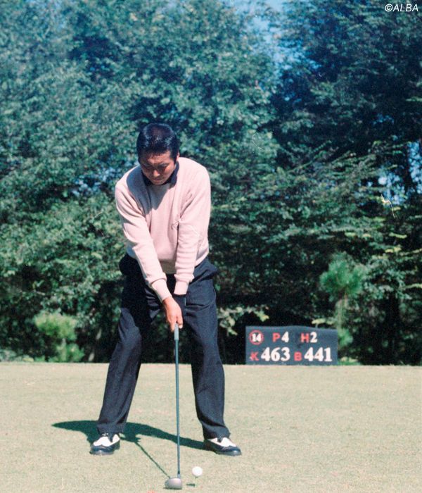 写真] ジャンボ尾崎は“高弾道低スピン”で飛ばすパイオニアだった