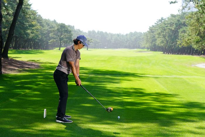 写真] ダンロップフェニックスで撮影！ 石川遼のドライバースイング
