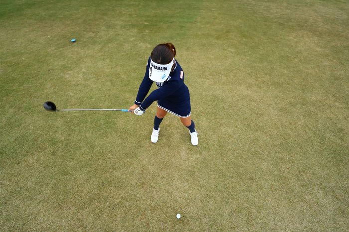 バカラ フィギュリン ゴルフ スイング ゴルファー バカラ フィギュリン ○ オーガスタ ゴルファー ゴルフ スイング