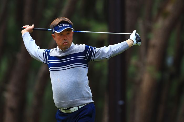 10年ぶりぐらいに一緒に出たい 初日好発進したシニアルーキー 真野佳晃の思い シニア最終予選 ゴルフ総合サイト Alba Net 10年ぶりぐらいに一緒に出たい 初日好発進したシニアルーキー 真野佳晃の思い シニア最終予選 ゴルフ総合サイト Alba Net