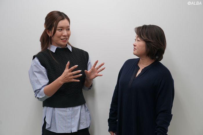 原田香里 藤田光里対談 プロへの決意はまったく違うタイミングだった2人 原田香里のゴルフ未来会議 ゴルフ総合サイト Alba Net 原田香里 藤田光里対談 プロへの決意はまったく違うタイミングだった2人 原田香里のゴルフ未来会議 ゴルフ総合サイト Alba Net