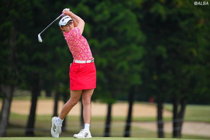 写真] 2025年 ダイキンオーキッドレディス 開幕戦でルーキーが躍動