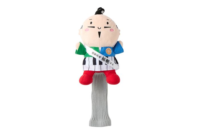 ユニークなマスコットのヘッドカバーや限定カラーのキャディバッグも