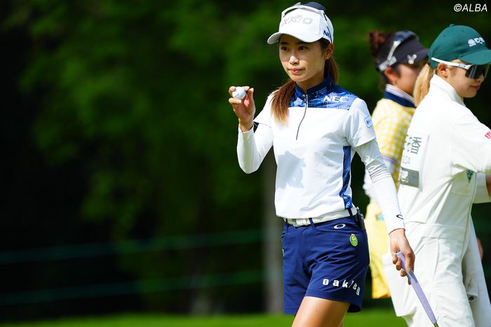 安田祐香 女子プロゴルファー ルーキー直筆サインカード＆直筆