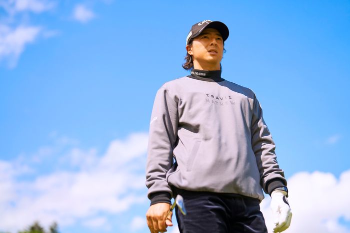 写真] 石川遼が「冬ゴルフは毎日これを着ちゃうかも！」と大絶賛