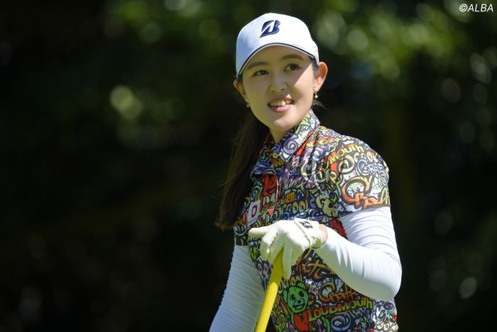 プロ5年目の浜崎未来が連日の「68」で2位浮上 ステップ初Vを飾った福岡