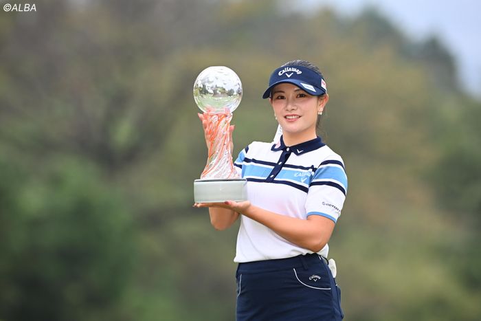 河本結が逃げきりで今季2勝目 史上初の変則9ホール決戦制す「熱い声援