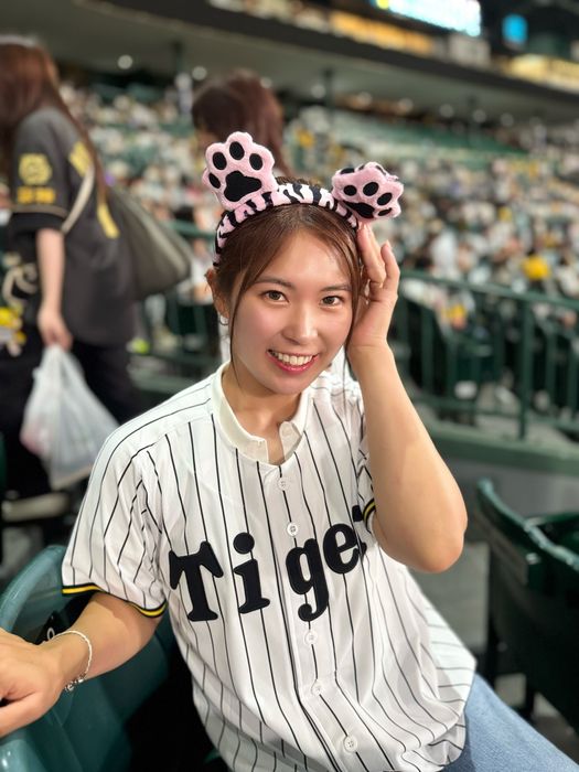 身長161センチで最長300ヤード超のドラコン女子が野球観戦 「応援され