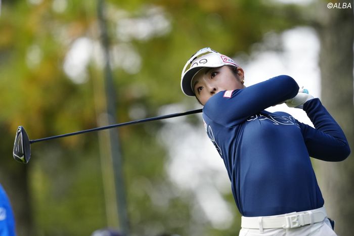 速報＞年間女王かかる佐久間朱莉ら上位 渋野日向子は3オーバーで後半へ