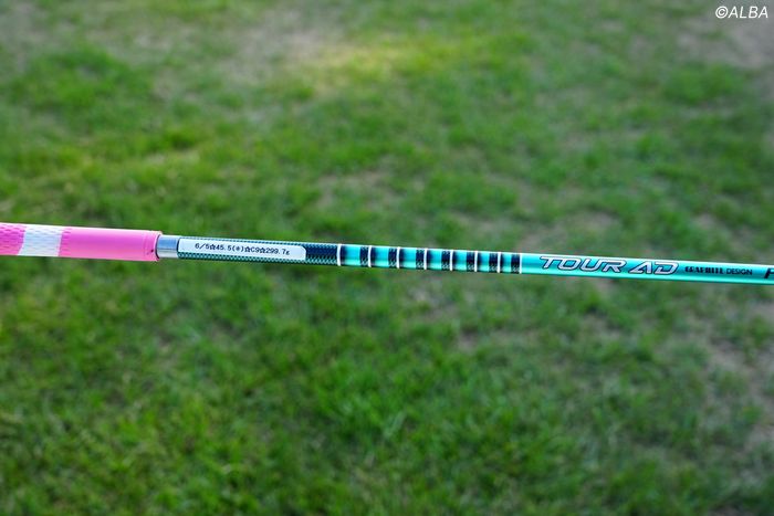 写真] トラックマンで280Y？ 飛距離20Yアップで都玲華が先週4位に躍進