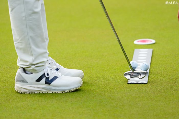 朝の新ルーティン？ 石川遼が5～15フィートまで細かいタッチで打つ意味