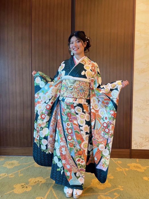 鮮やかな晴れ着姿で櫻井心那が“ハタチの誓い”を立てた(提供:クロス・ビー)