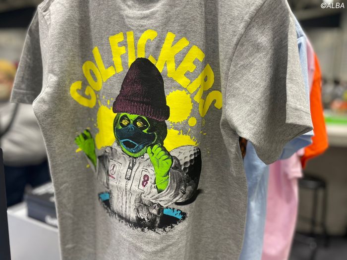 写真] JGFで見つけたユニークなアヒルが可愛すぎる！ ZOZOチャンピオン