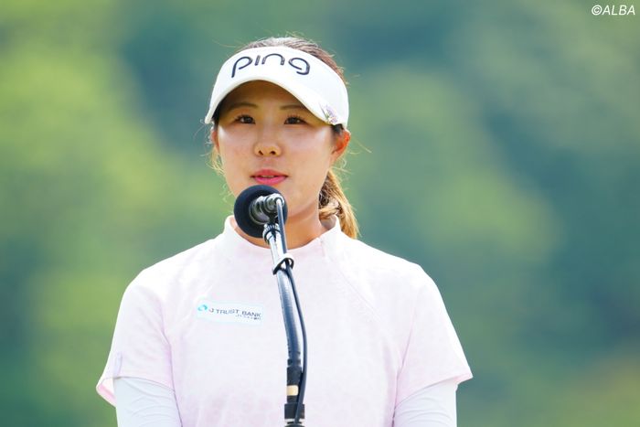 エポック ワン【髙野愛姫】大逆転でJLPGAツアー初優勝（25.6.8） 20歳の髙野愛姫がツアー初優勝! 手の震えを抑えながら「64」の