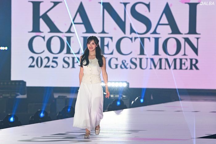 写真] 臼井麗香が“関コレ”でランウェイデビュー 女子プロ初のモデル