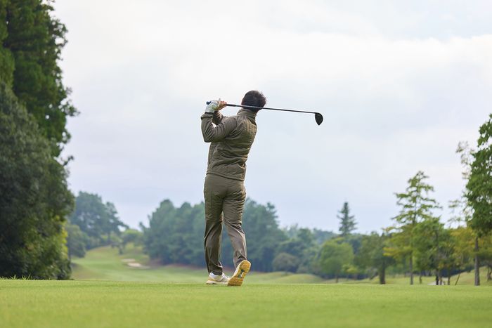 動きやすく保温性に優れたトミーアーマー『ムーブアップ フルジップ