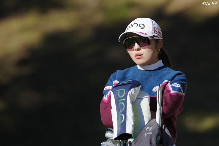 中間速報＞年間女王の佐久間朱莉が単独首位キープ 髙野愛姫1差追走