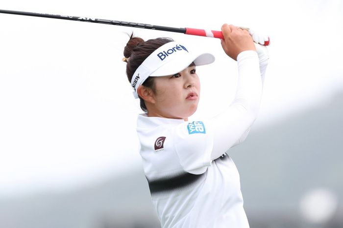 2024春夏新色】 山下 チロル様山下美夢有選手ネームボール 美夢有さん