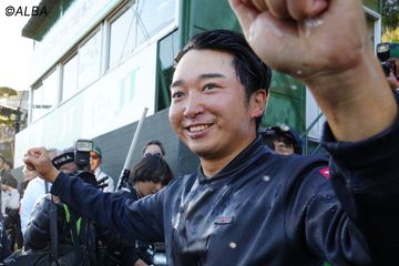 アダム・スコットのキャップに異変。「タイトリスト」ロゴはどこへ