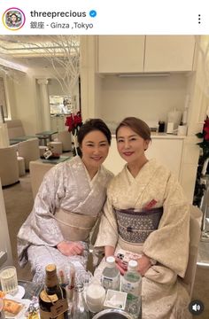 脇元華と金田久美子が函館夜景を堪能、SNS投稿写真に「絵になるなぁー