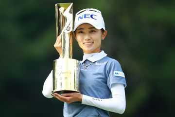 EPOCH 2021 JLPGA 浅井咲希　直筆サイン 淺井 咲希 写真一覧 - 1-3 / 3 - ゴルフ総合サイト ALBA Net